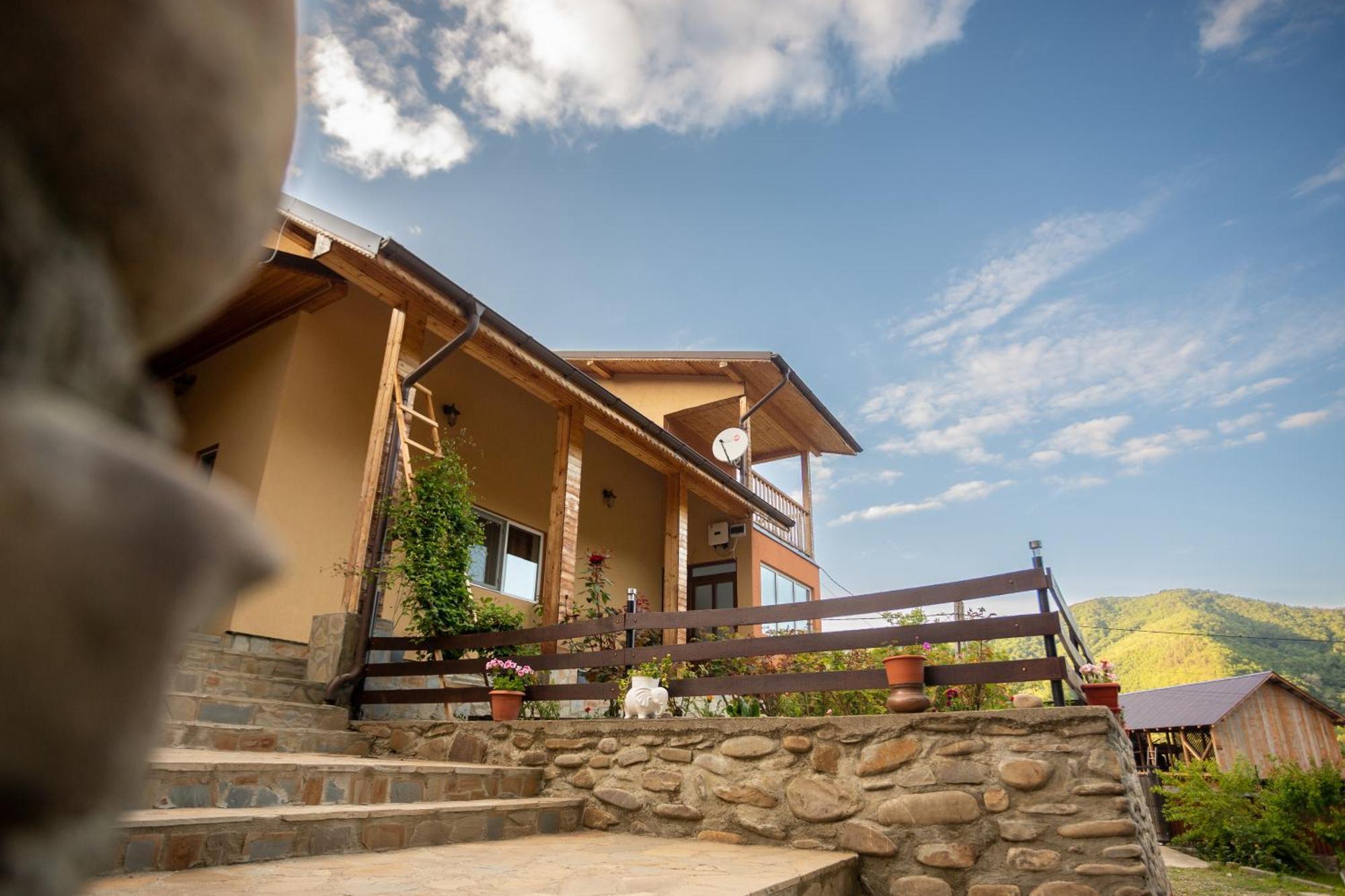 Casa Rumelia Paltineni Ngoại thất bức ảnh