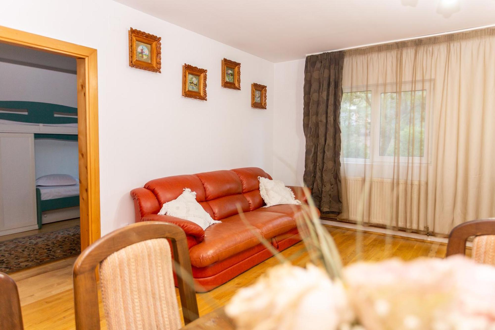 Casa Rumelia Paltineni Ngoại thất bức ảnh