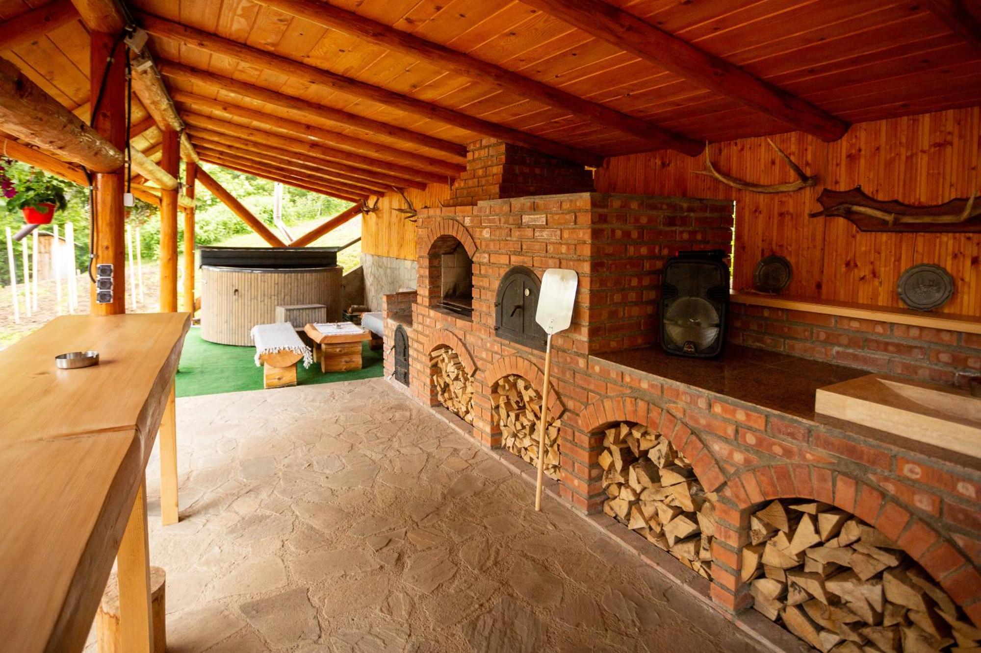 Casa Rumelia Paltineni Ngoại thất bức ảnh
