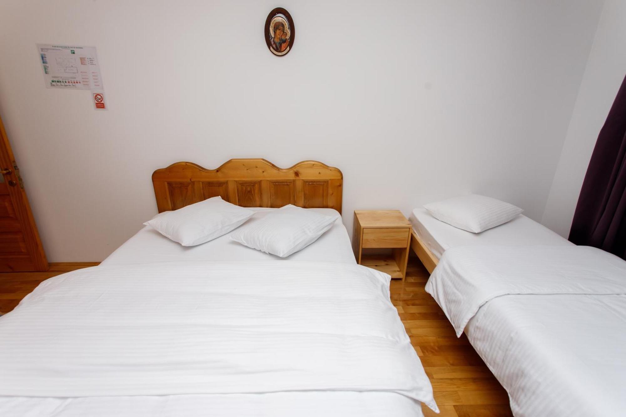 Casa Rumelia Paltineni Ngoại thất bức ảnh