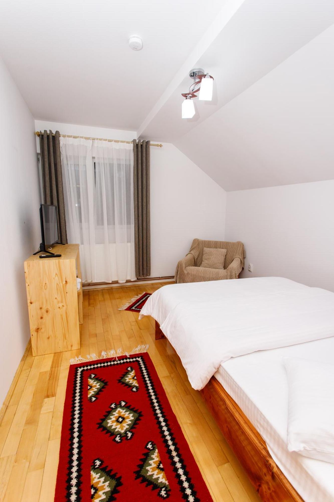 Casa Rumelia Paltineni Ngoại thất bức ảnh